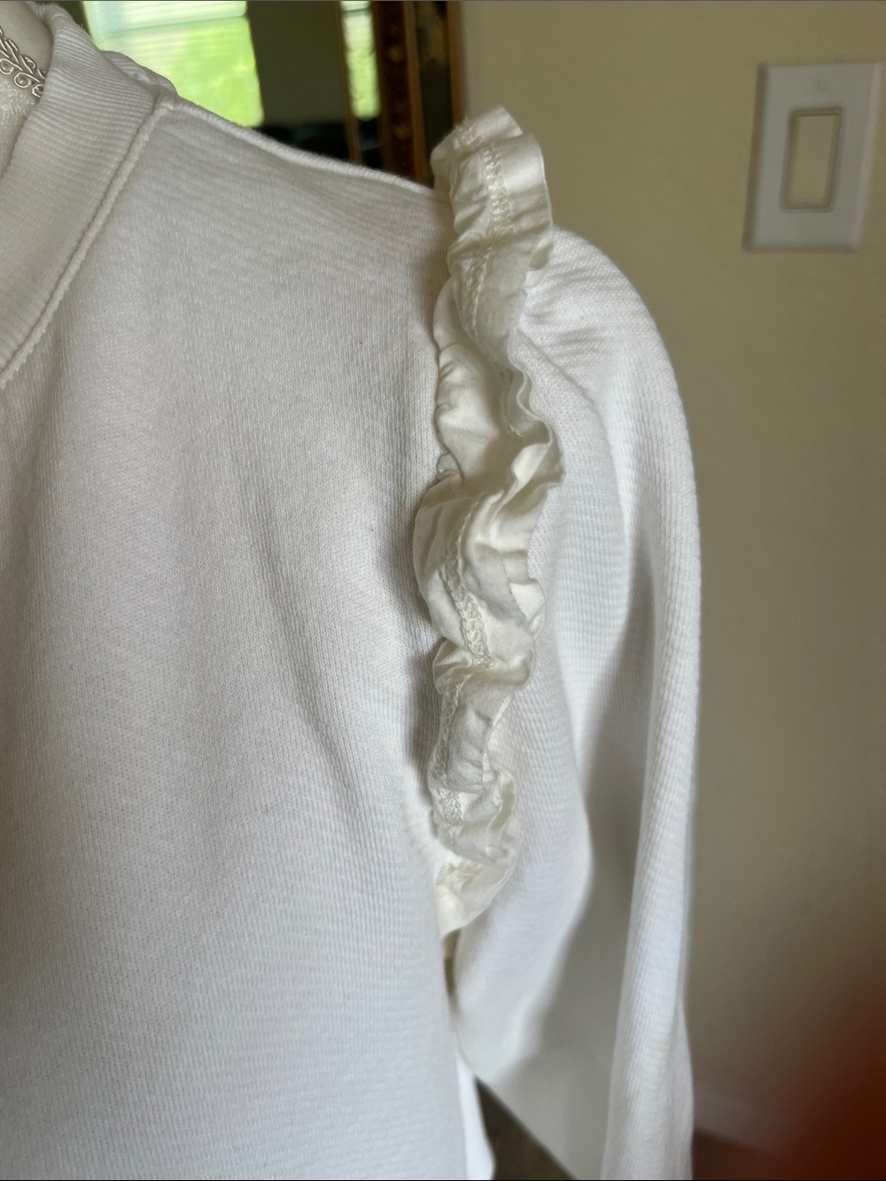 PAIGE Ruffle-Shoulder Sweatshirt - Picture 15 of 16